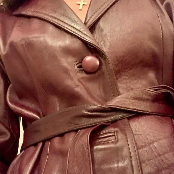 Vintage leather jacket - Picture 3 of 8